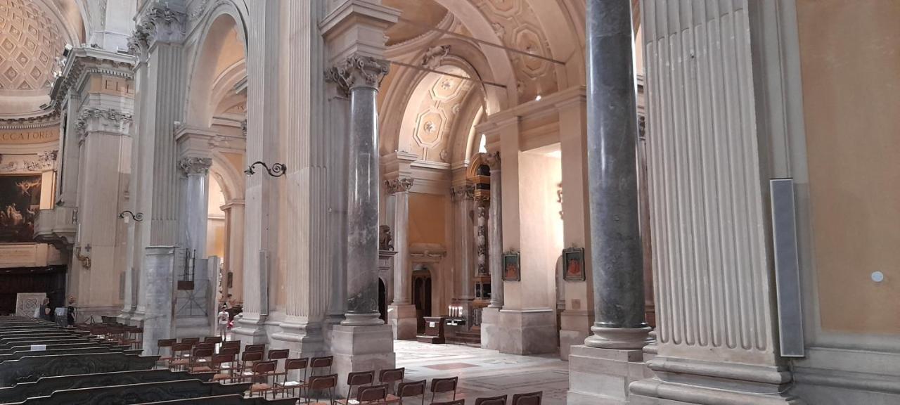 Corte Cavour. Una Mansarda Nel Cuore Della Citta Ravenna Buitenkant foto