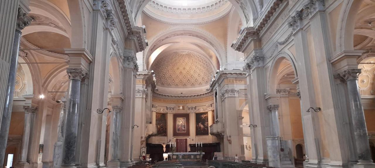 Corte Cavour. Una Mansarda Nel Cuore Della Citta Ravenna Buitenkant foto